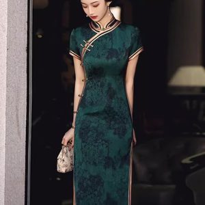 Green Vintage China Cheongsam Classic Jacquard Flower Surface Qipao Tea Ceremony Prom dress Bridesmaid Dress Gift for Mother
