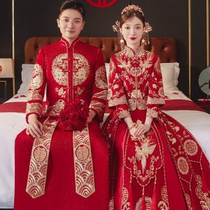 Traditional Chinese Wedding Dress, Qun Kwa, Qun Gua, Tea Ceremony, Golden sequins Chinese wedding dress, Kwa Dress, Bridal dress